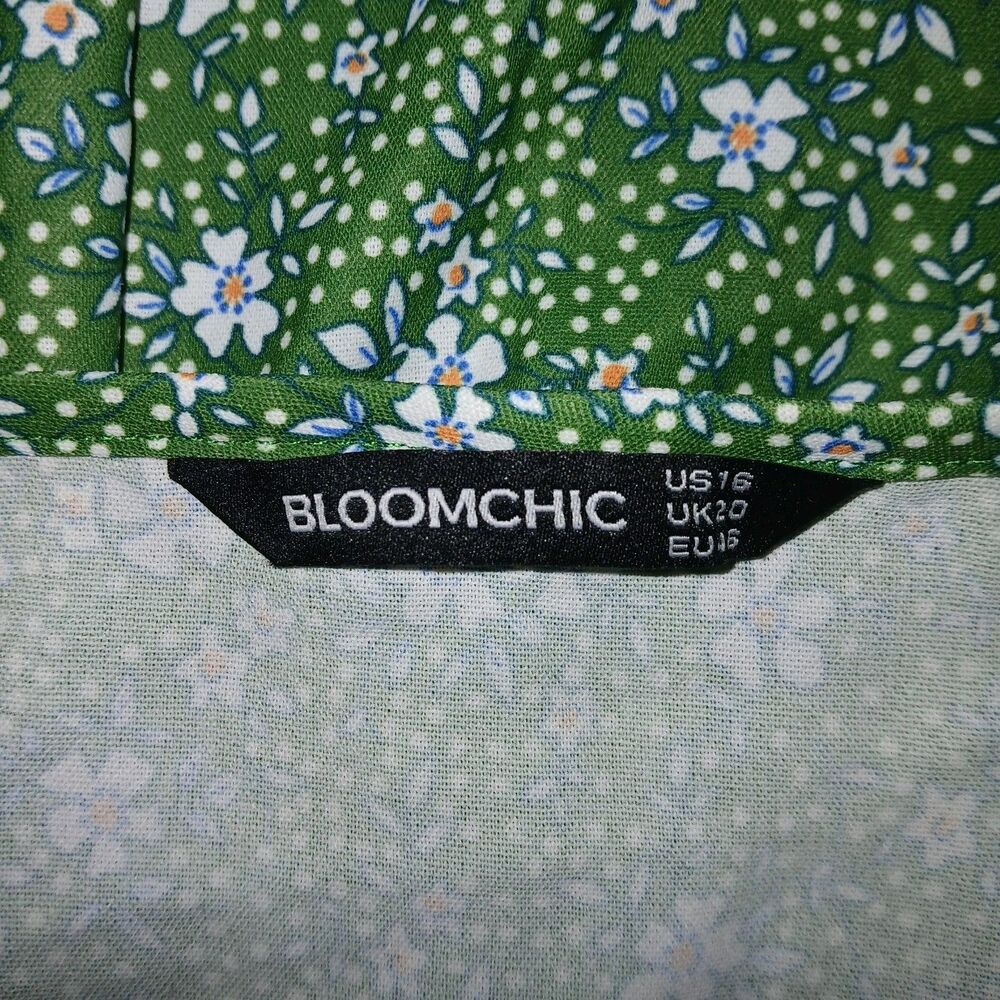 Bloomchic Women 16 Cottagecore Empire Waist V-Neck Floral Flare Sleeve Green Top - Picture 8 of 10